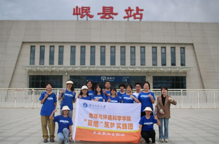 木鐸長鳴十七載，賡續奮斗再歸來