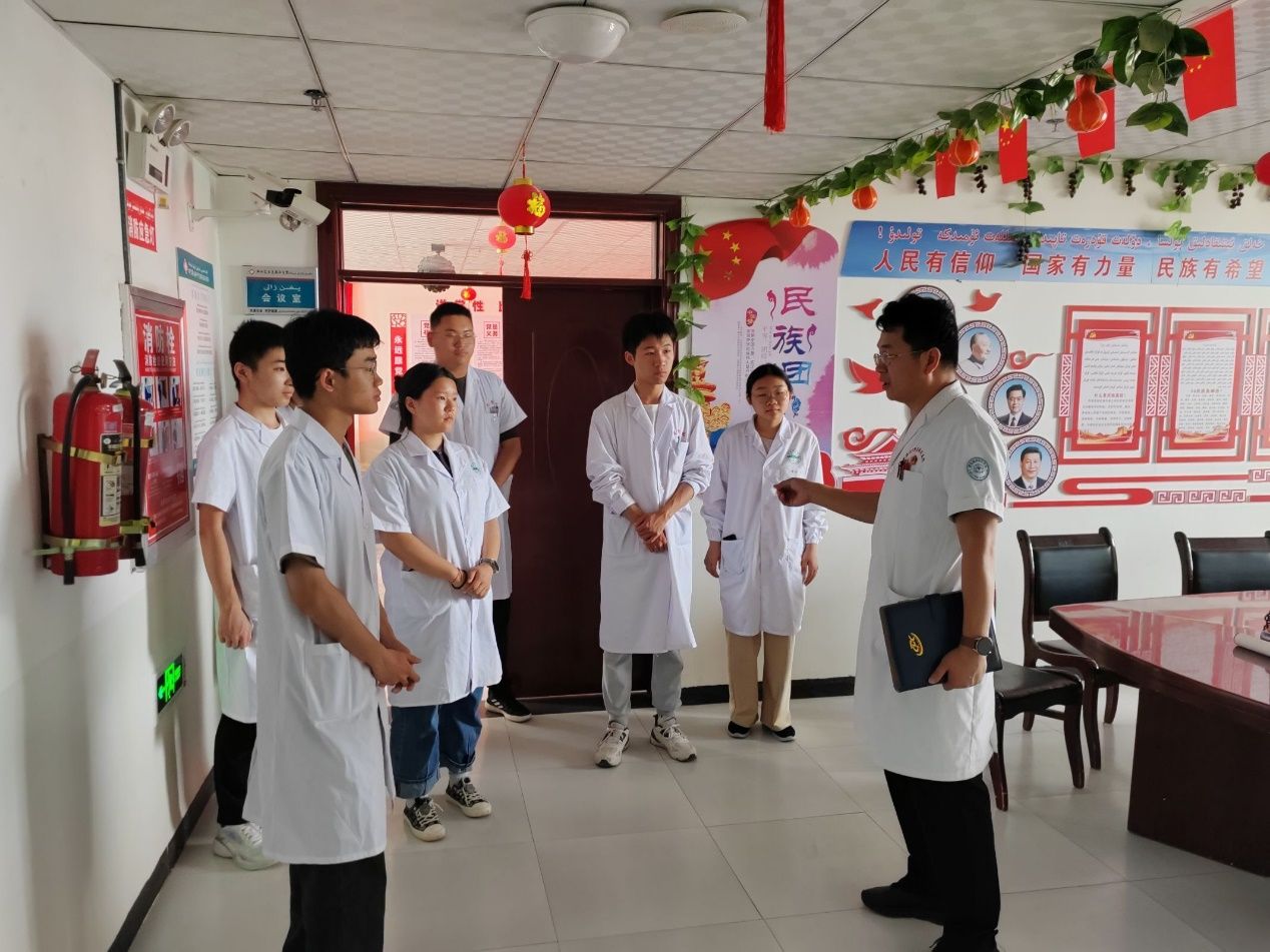 學子基層來實踐，雙方合作共學習