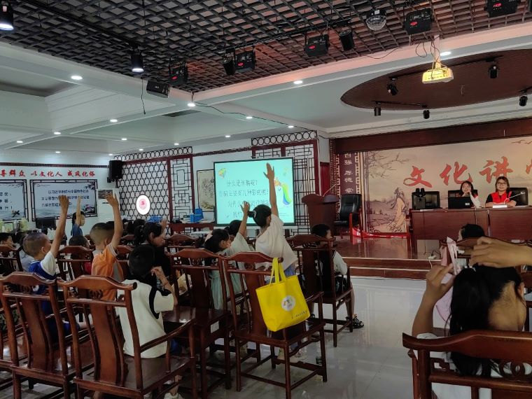 塔里木大學暑期三下鄉：法潤童心，反詐同行——十團社區反詐宣講活動成功舉辦
